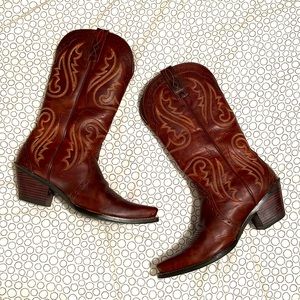 Ariat Heritage Leather Snip Toe Cowboy Boots